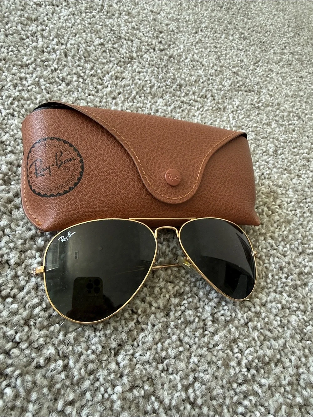 Ray-Ban Gold Frame Aviator Sunglasses with Black Lenses